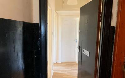 Gallery 02